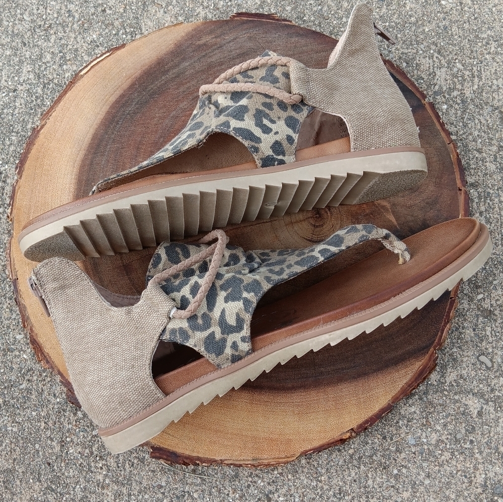 Very G| Leopard Print Sparta Canvas Sandals US 7.5 Boho, Festival, Casual - Picture 5 of 9